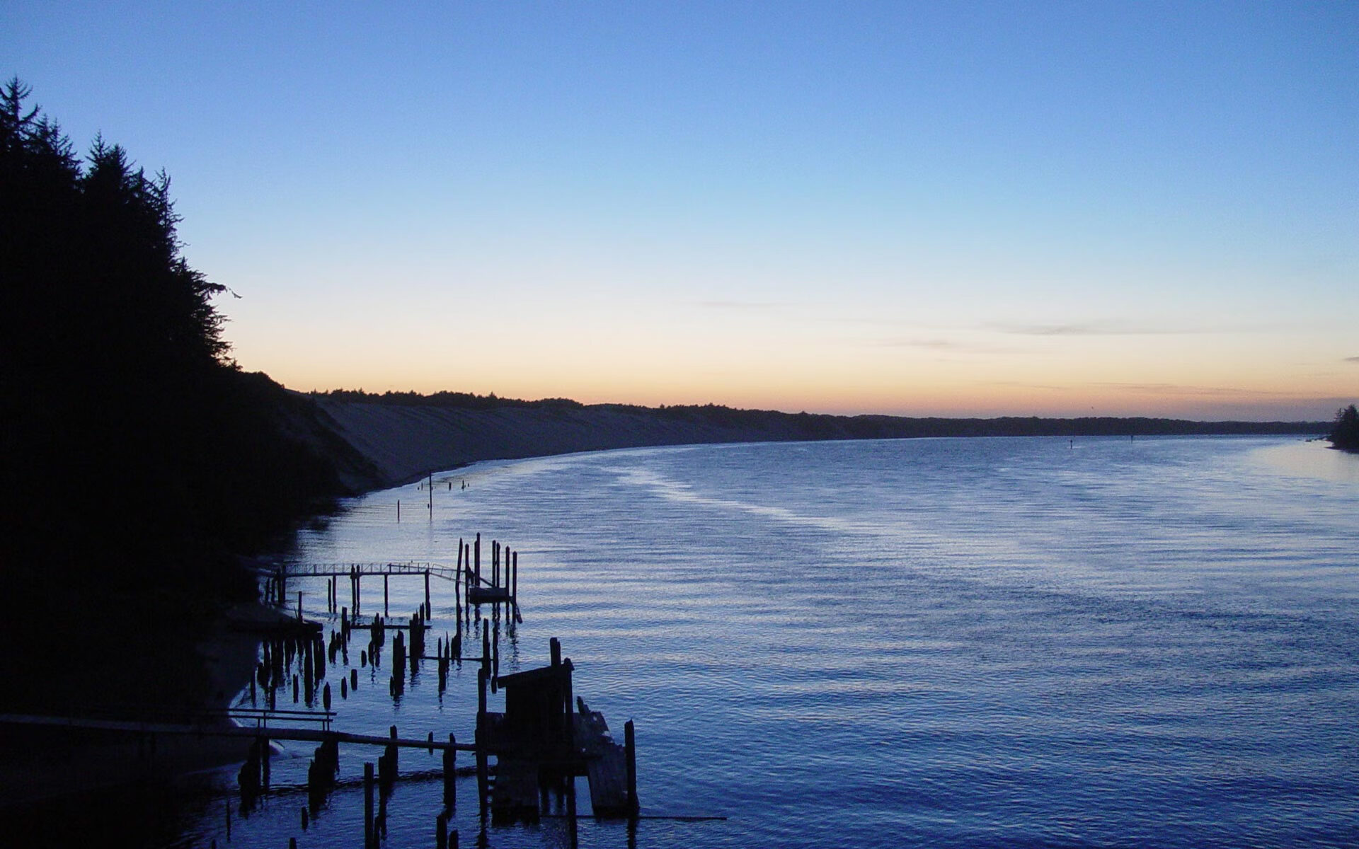 跳水技术提升吉尔吉斯斯坦得分稳定，吉尔吉斯斯坦入场顺序